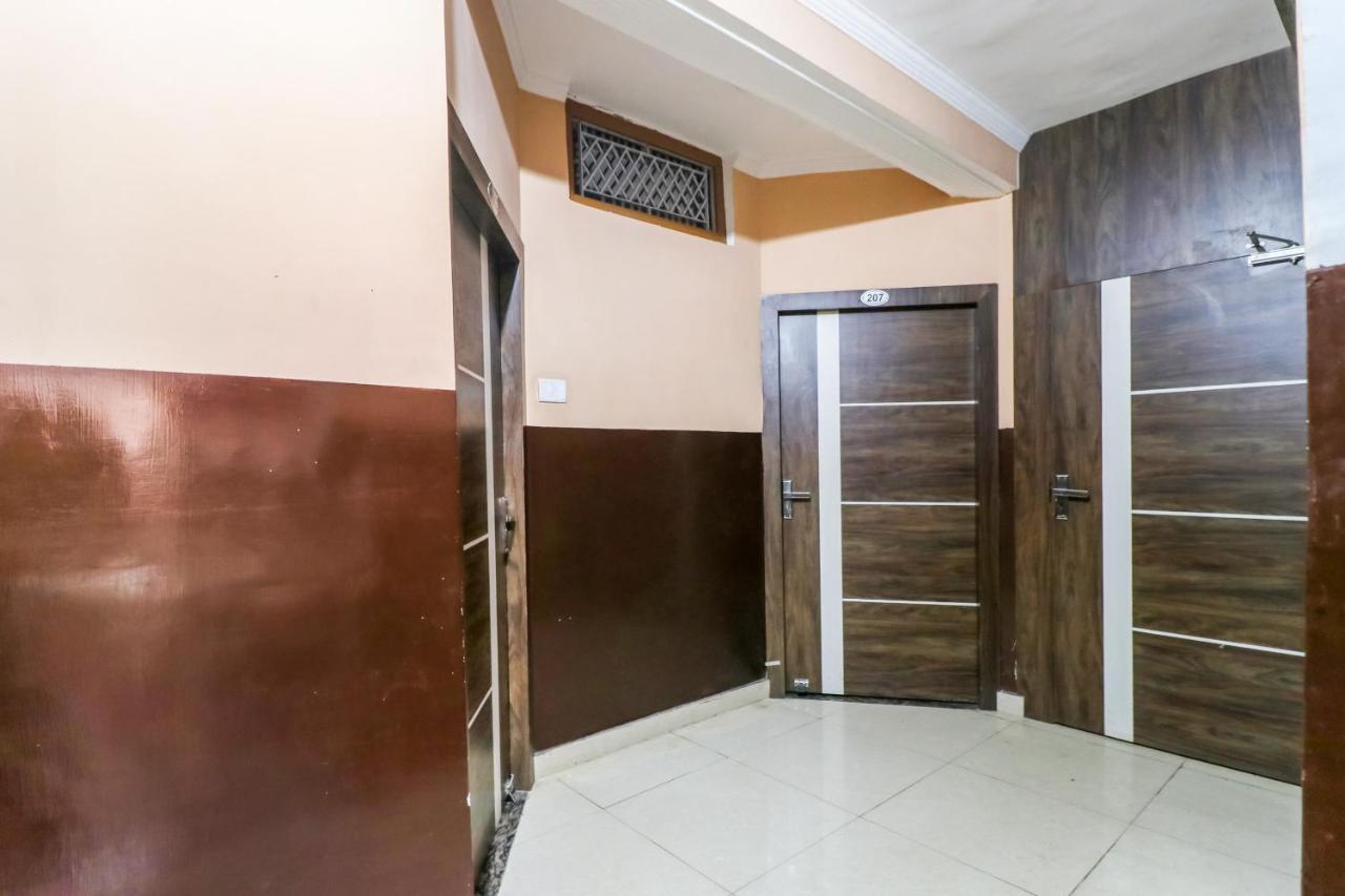 Oyo 6908 Hotel Royal City Āzamgarh Εξωτερικό φωτογραφία