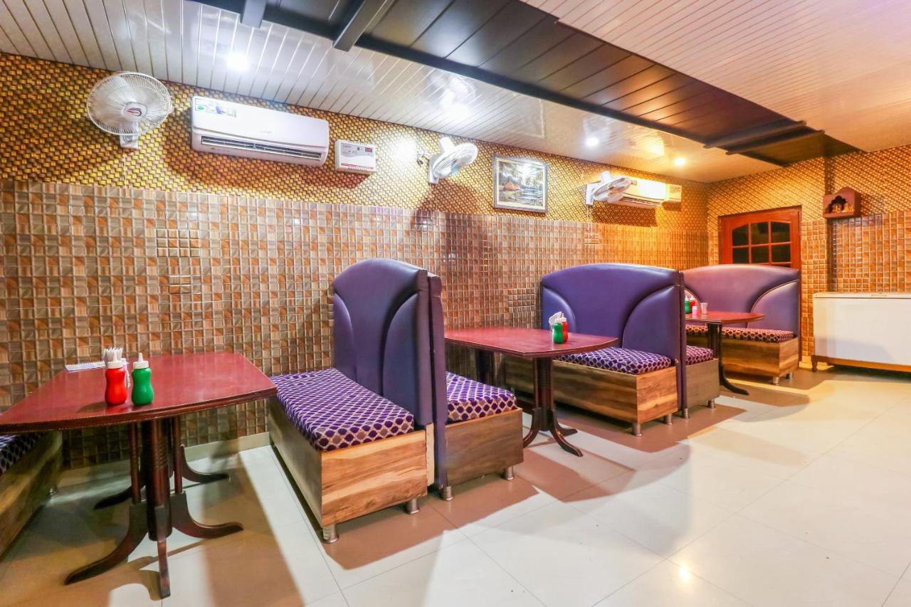 Oyo 6908 Hotel Royal City Āzamgarh Εξωτερικό φωτογραφία